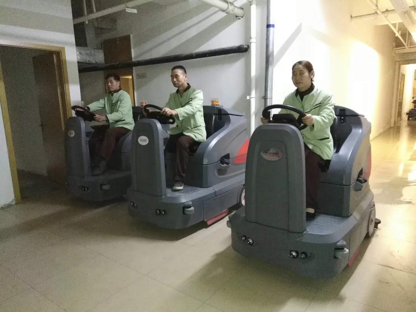 你知道洗地機的用處嗎?